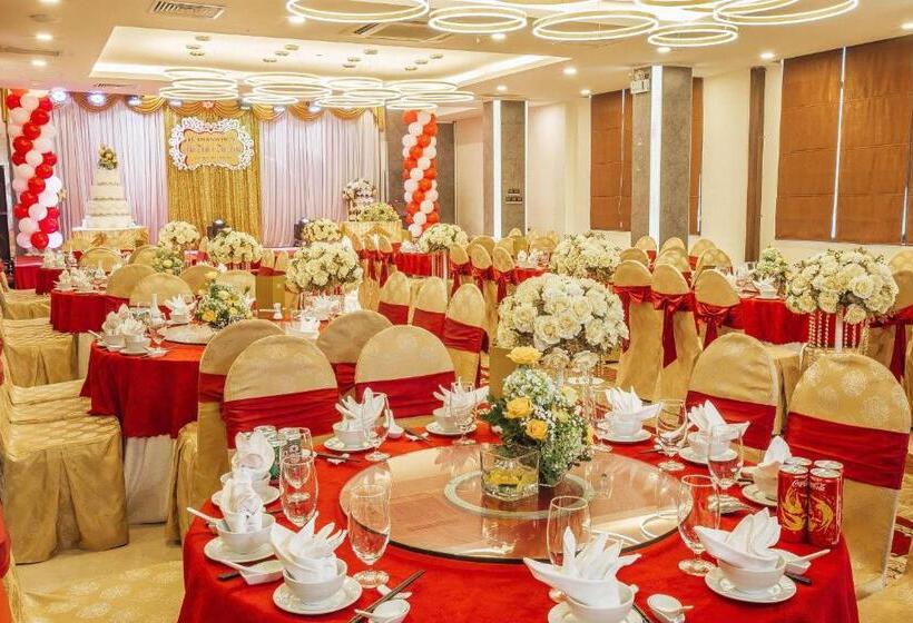 ホテル Muong Thanh Vinh