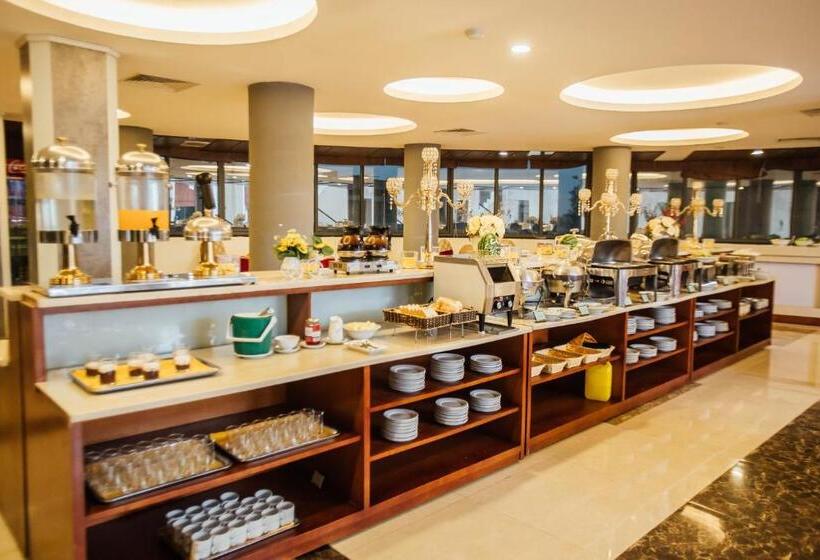 ホテル Muong Thanh Vinh