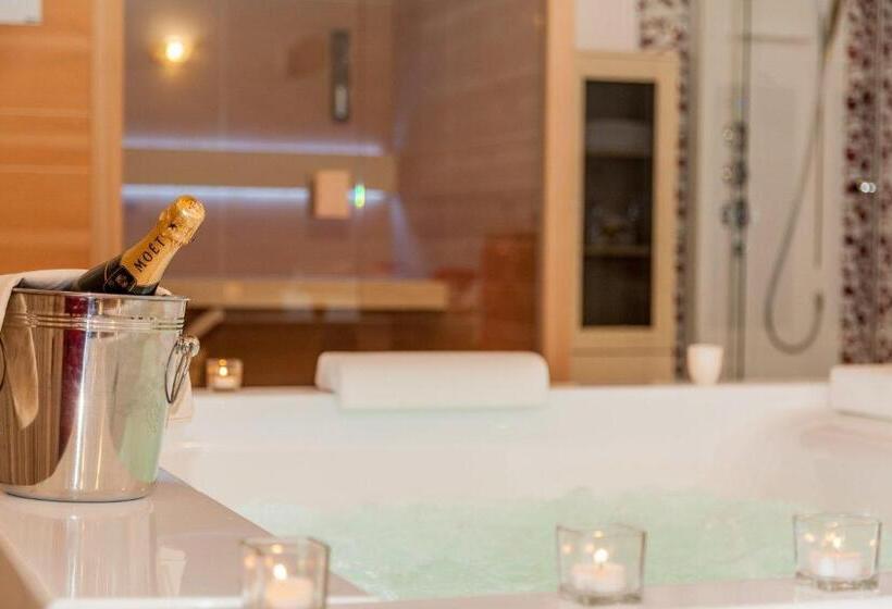 هتل Sa Cheya Relais & Spa