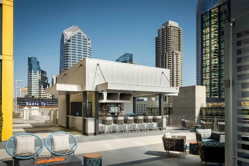 Отель Springhill Suites By Marriott San Diego Downtown/bayfront
