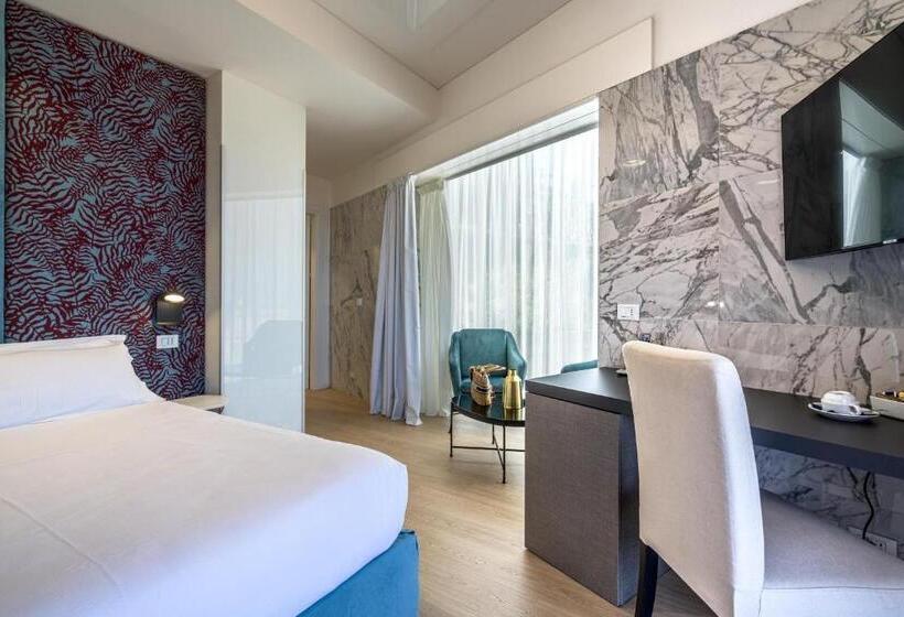 هتل Taormina Palace