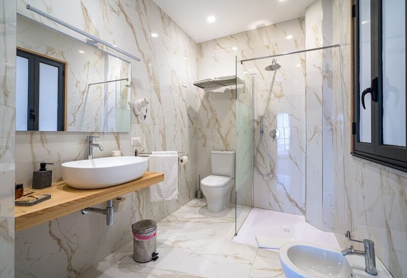 هتل Taormina Palace