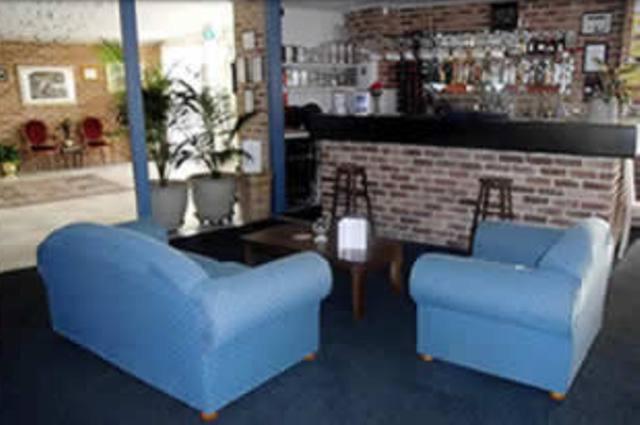 فندق على الطريق Lake Haven Motor Inn