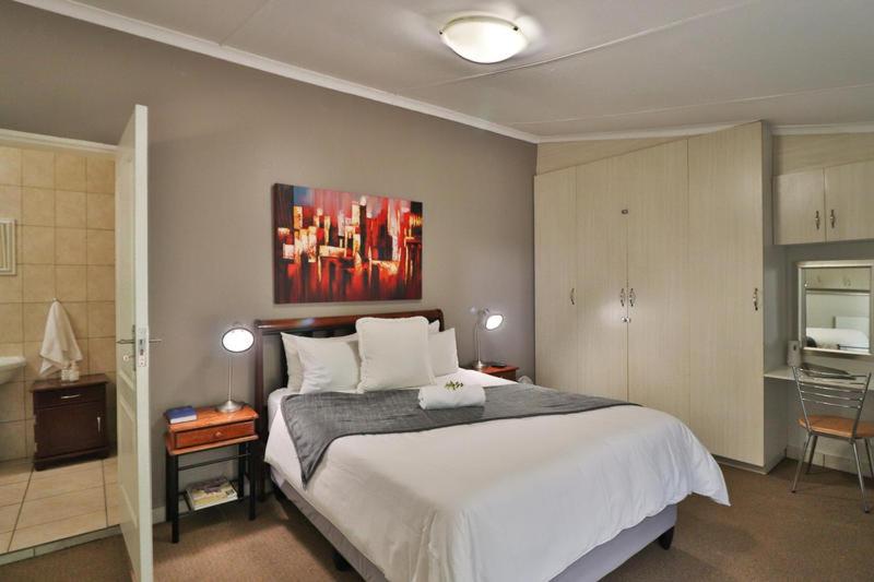 פנסיון Fin And Feather Guest Lodge