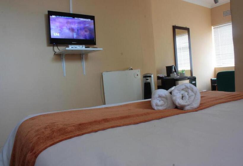 پانسیون Sunnyridge Lodge