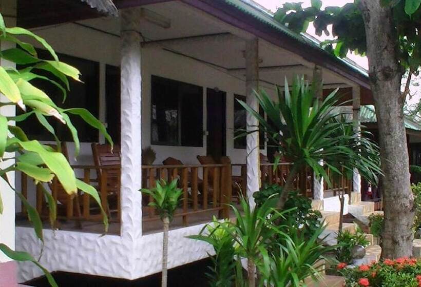 Utopia Resort