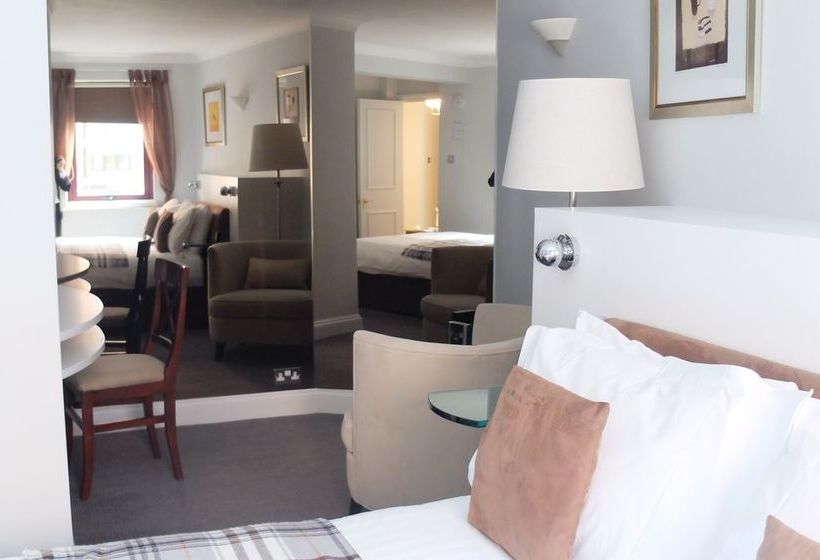 Basil Street Apartments