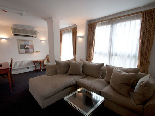 Basil Street Apartments