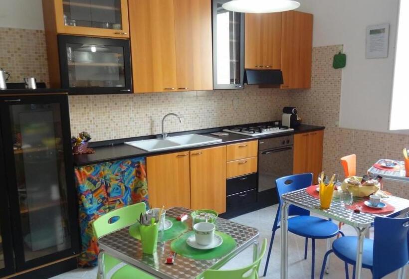 تختخواب و صبحانه Casa Melone Giallo