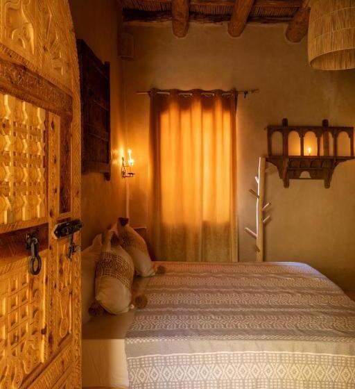 تختخواب و صبحانه Kasbah Tebi