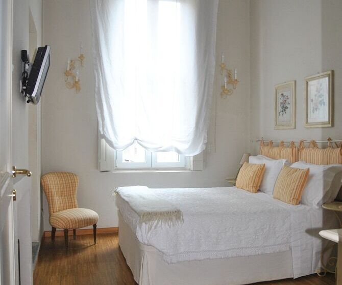 مبيت وإفطار Villa Cavadini Relais