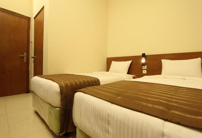 Fotos del hotel Grand Surya Hotel Yogyakarta:  23