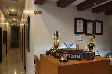 Fotos del hotel Grand Surya Hotel Yogyakarta:  17