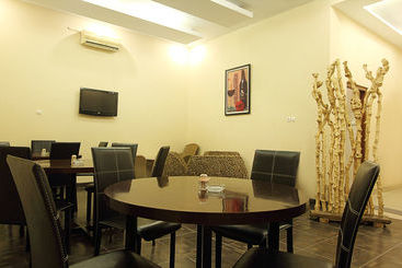 Fotos del hotel Grand Surya Hotel Yogyakarta:  7
