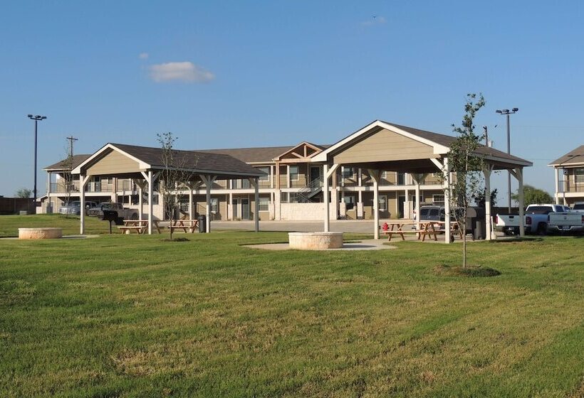 בית מלון כפרי Eagle S Den Suites Big Spring A Travelodge By Wyndham