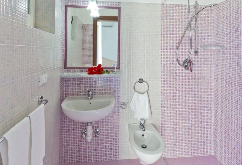 فندق Villa D'orta