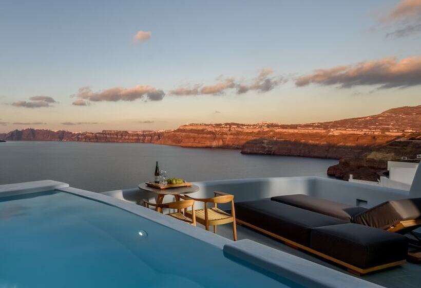پانسیون Neptune Luxury Suites