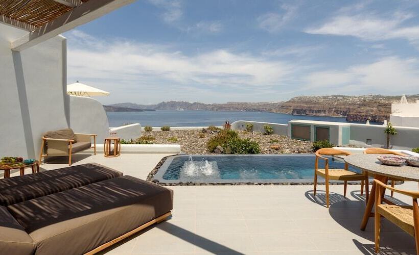پانسیون Neptune Luxury Suites