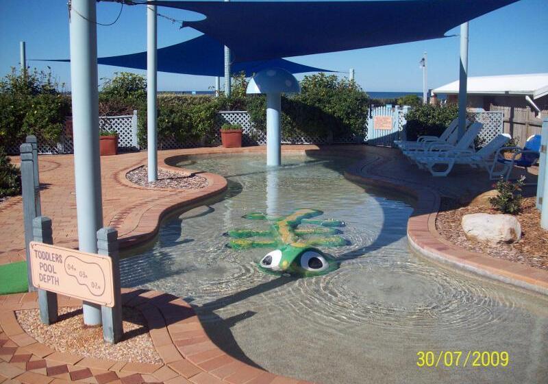 فندق Blue Lagoon Beach Resort
