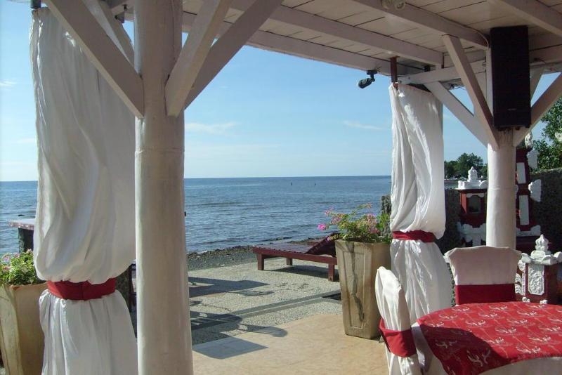 فندق Villa Agung Beach Inn