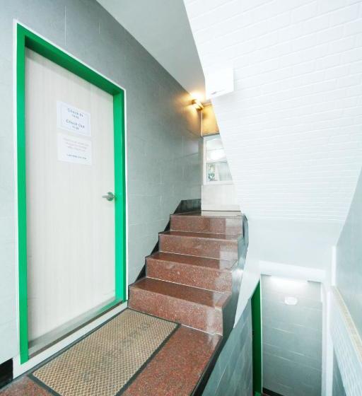 پانسیون Guesthouse Myeongdong 2