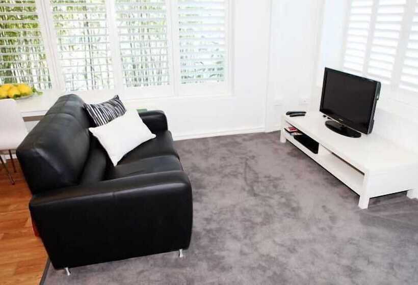 Albany Central Apartments