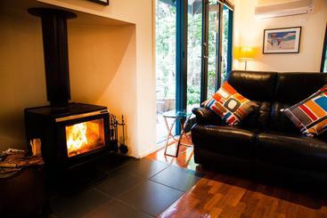 Ashwood Cottages