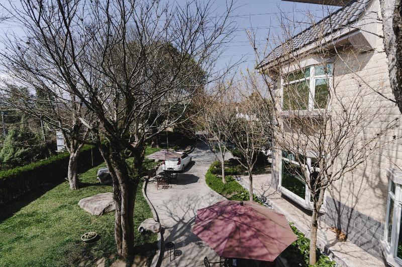 تختخواب و صبحانه Fanzhalan Guest House