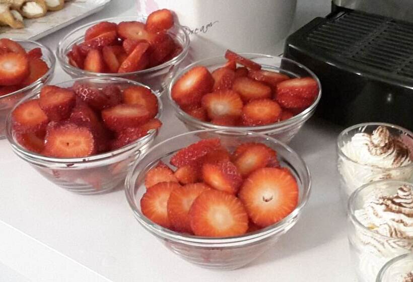 تختخواب و صبحانه Sogni D Oro