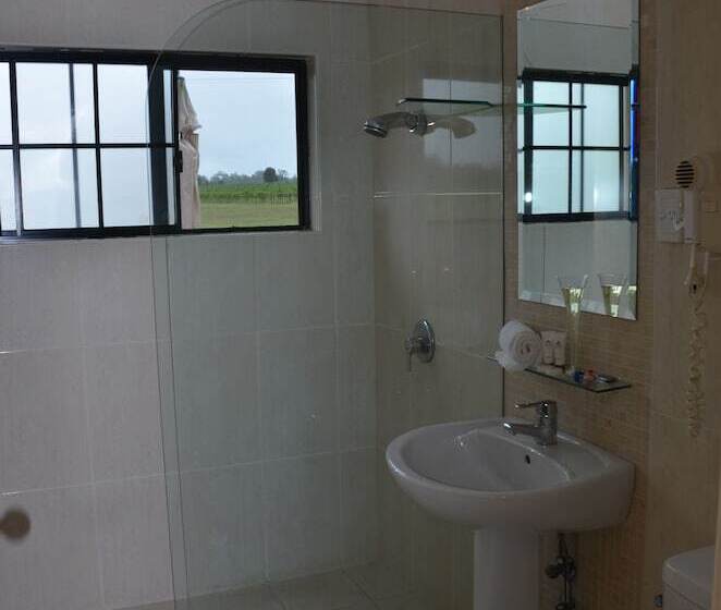 Broken View Estate