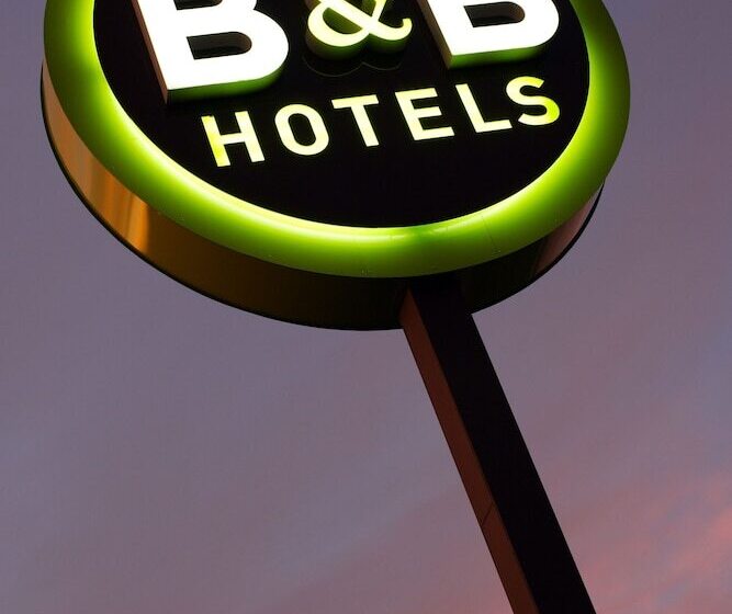 B&b Hotel Grenoble Université 1