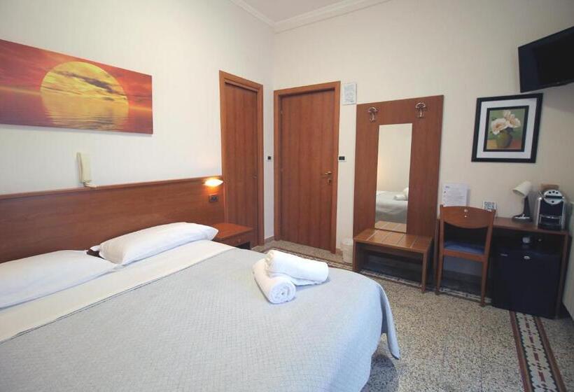 هتل Lora Rda Luxury