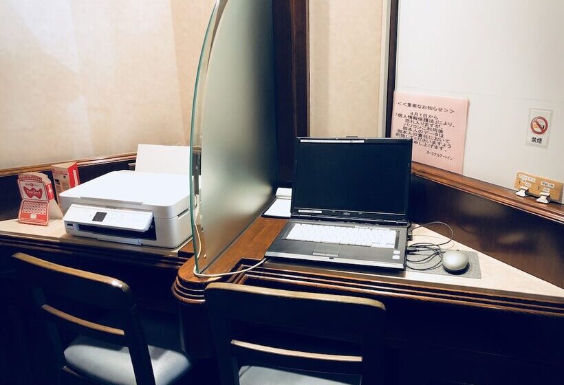 호텔 Terminal Art Inn