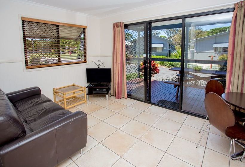 فندق Big4 Park Beach Holiday Park