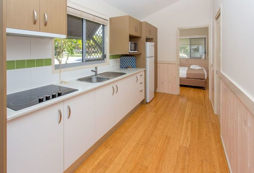 فندق Big4 Park Beach Holiday Park