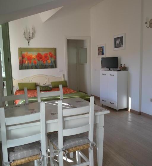 ホテル Appartamenti Onda Etrusca