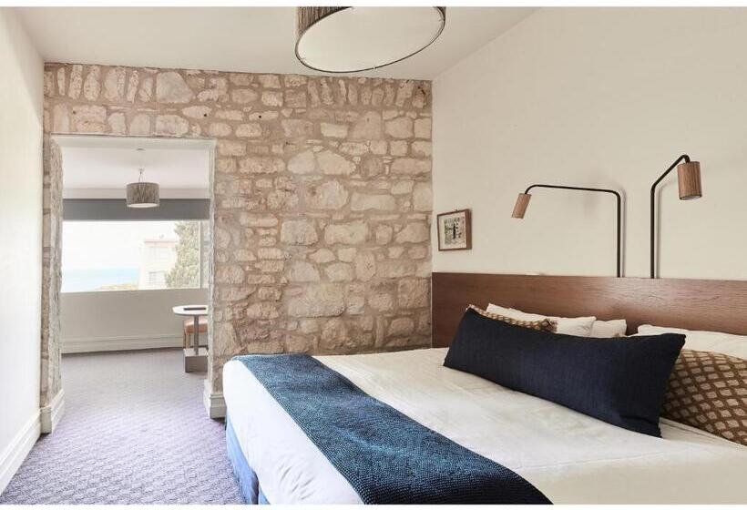 בית מלון כפרי Sorrento