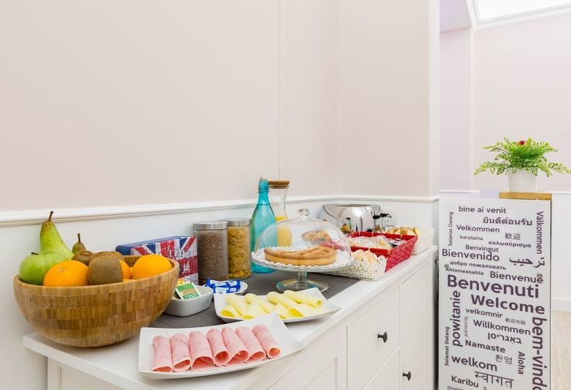 Fotos del hotel Trevi Fountain Guesthouse:  6