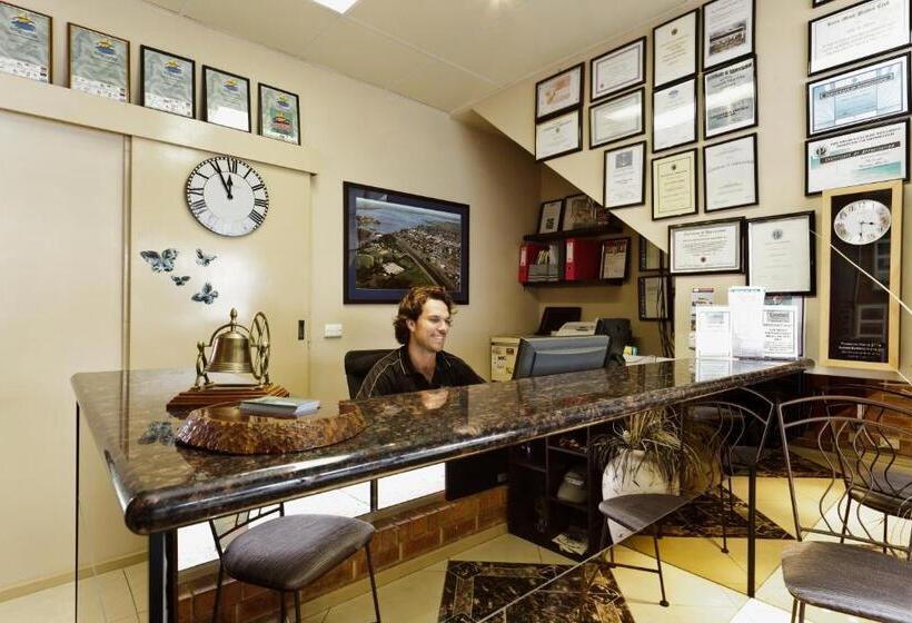 מוטל Central Yarrawonga Motor Inn