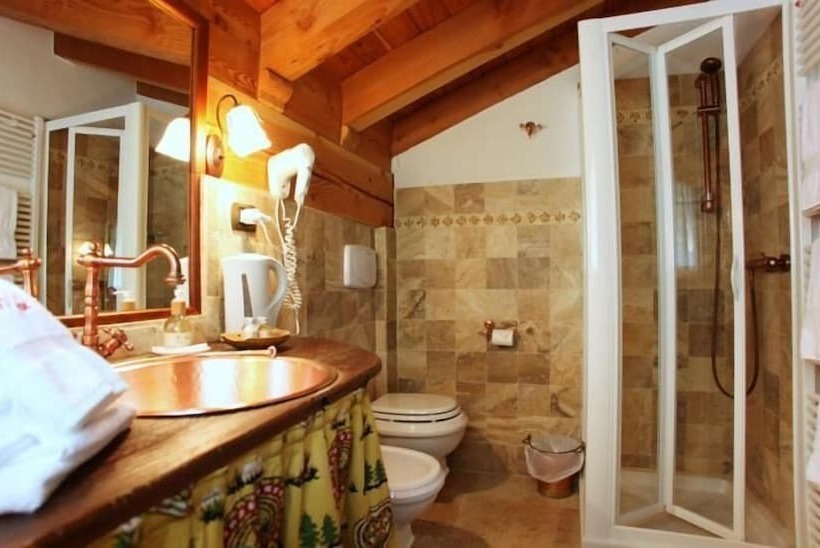 مبيت وإفطار Eco Chalet Maison Dominique