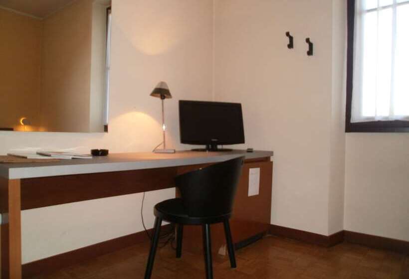 ホテル Albergo Villa & Roma