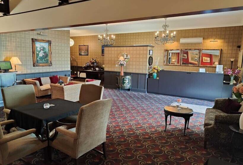 בית מלון כפרי Gateway Motor Inn