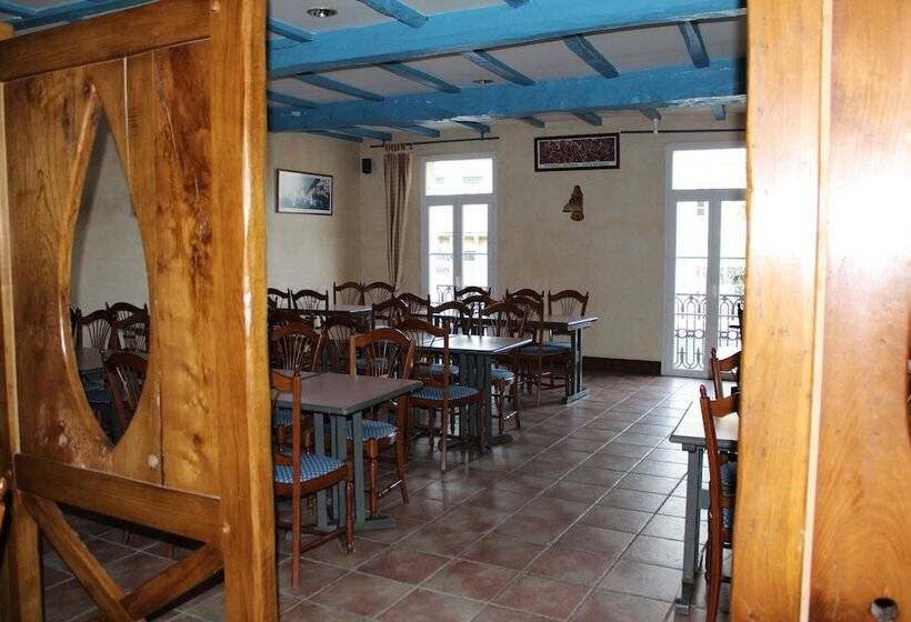 בית מלון כפרי Hôtel Restaurant Le Phénix