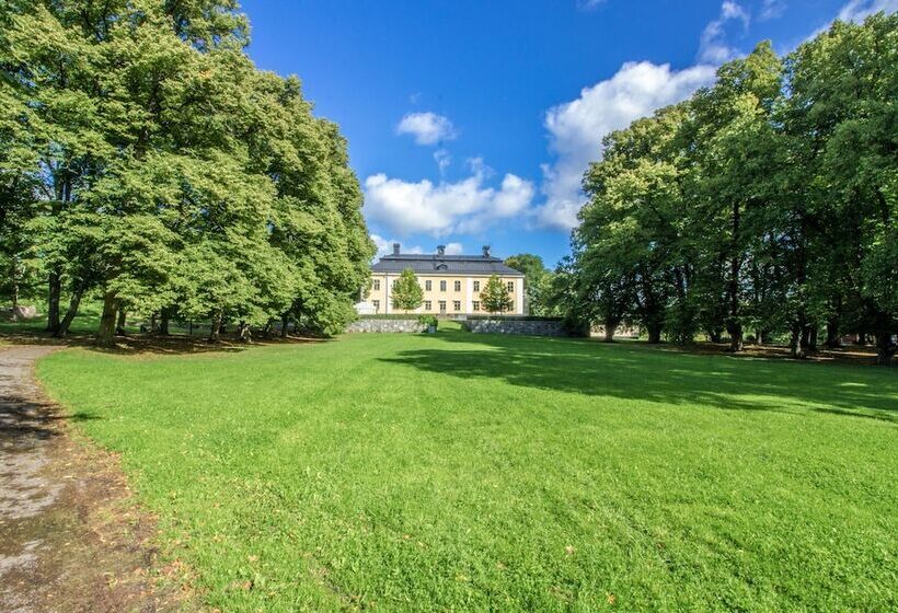هتل åkeshofs Slott