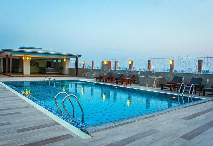 Fotos del hotel The Win Pattaya:  25