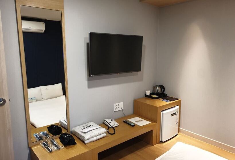 فندق على الطريق Mini Hotel 141