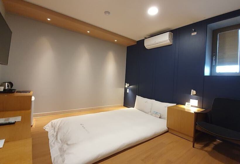فندق على الطريق Mini Hotel 141