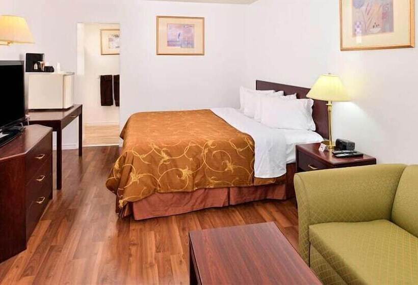 Motel8