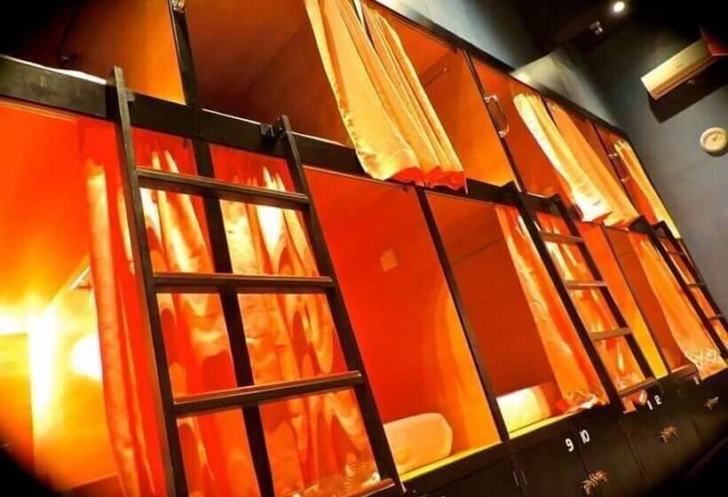 Skypod Hostel