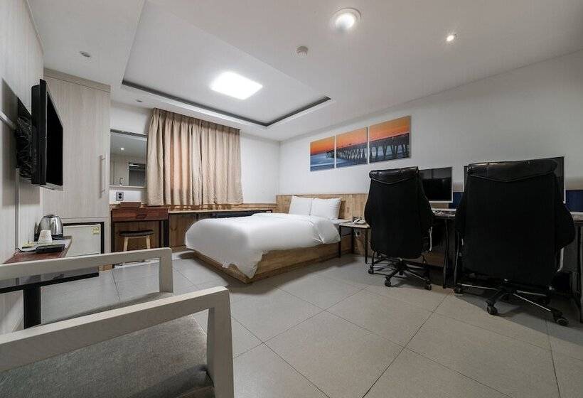 Suwon Hotel Pacific 37